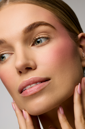 PAESE SELFGLOW Blush – pigmenttinen poskipuna 3 g