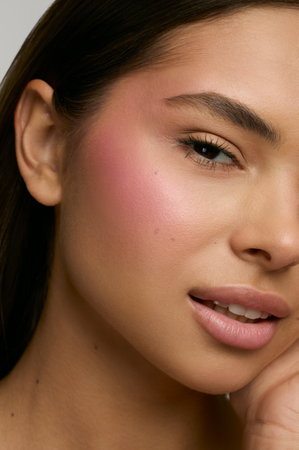 PAESE SELFGLOW Blush – pigmenttinen poskipuna 3 g