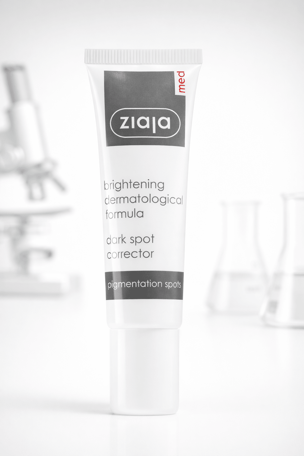 Ziaja Med Pigmenttiläiskiä Kirkastava Tehohoito 30 ml – Seerumi Pigmenttimuutosten Hoitoon - Skonbeauty.com